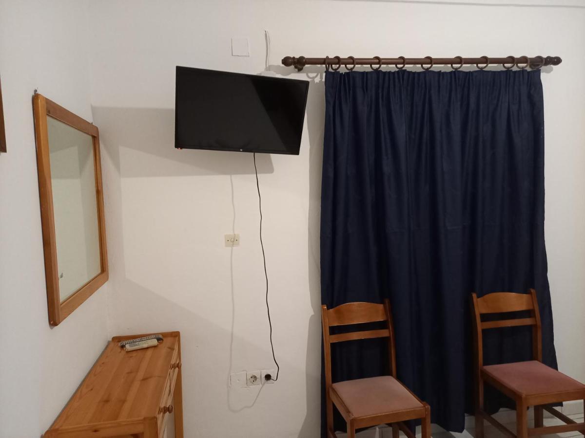 Dionisis Apartments Agia Efimia ภายนอก รูปภาพ
