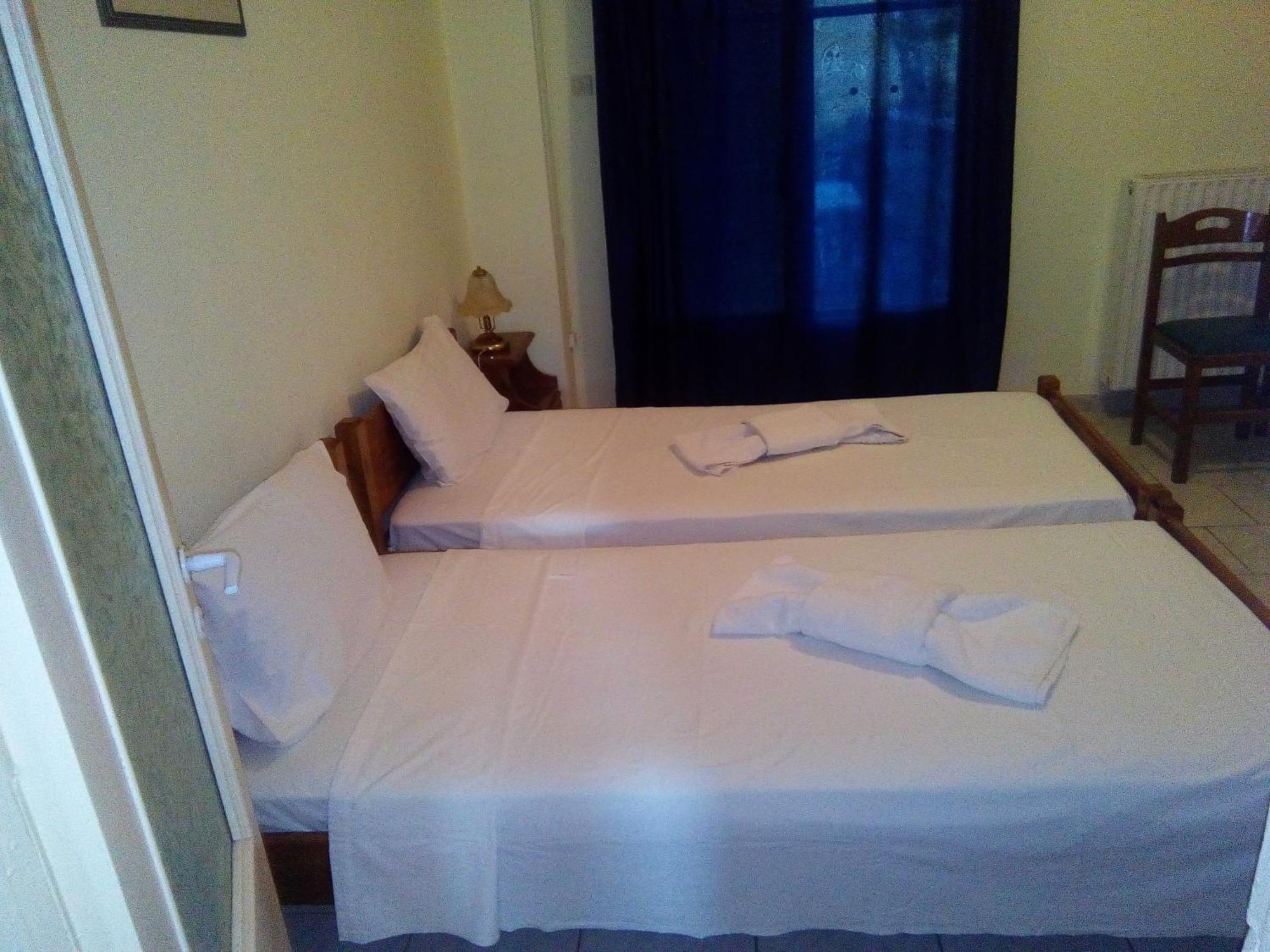 Dionisis Apartments Agia Efimia ภายนอก รูปภาพ