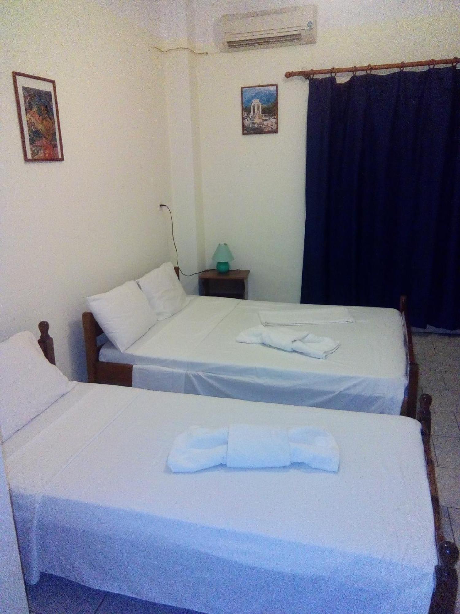 Dionisis Apartments Agia Efimia ภายนอก รูปภาพ